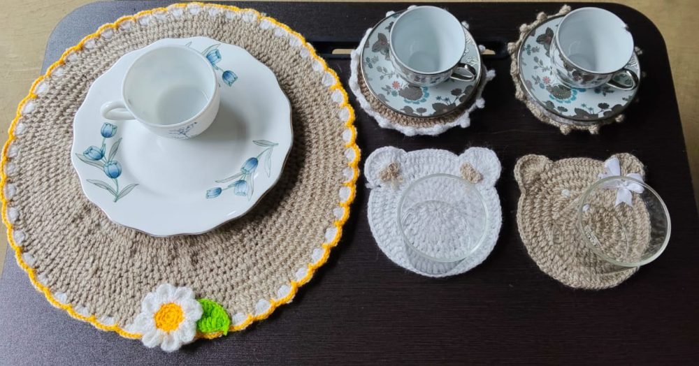 Crochet Placemat & Coaster Set (Daisy)
